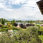 Aparthotel Bellasirmione - Acquachiara