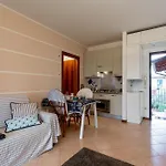 Bellasirmione - Acquachiara Aparthotel 3*