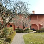 Bellasirmione - Acquachiara Sirmione