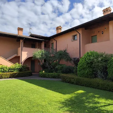 Hotel apartamentowy Bellasirmione - Acquachiara
