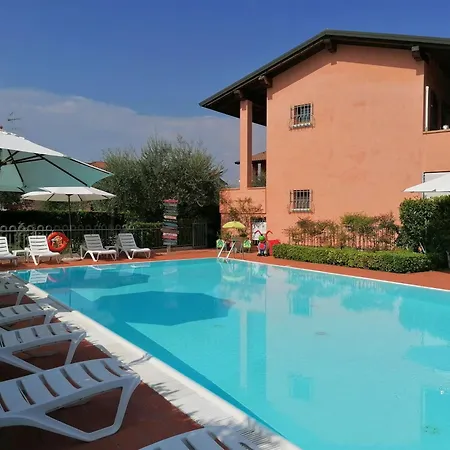 Bellasirmione - Acquachiara Hotel apartamentowy 3*