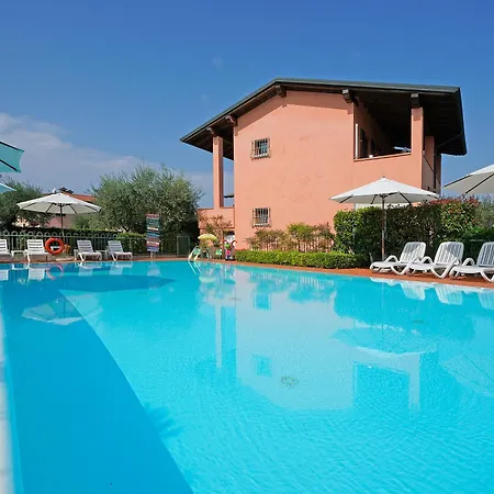 Hotel apartamentowy Bellasirmione - Acquachiara Sirmione