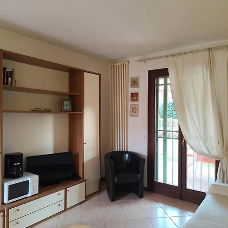 Aparthotel Bellasirmione - Acquachiara