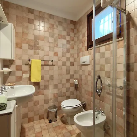 Aparthotel Bellasirmione - Acquachiara