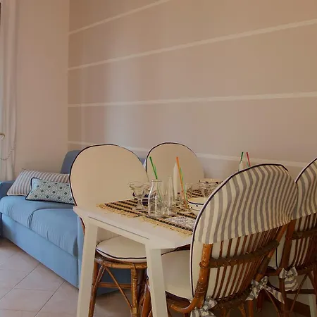 Bellasirmione - Acquachiara Hotel apartamentowy Sirmione