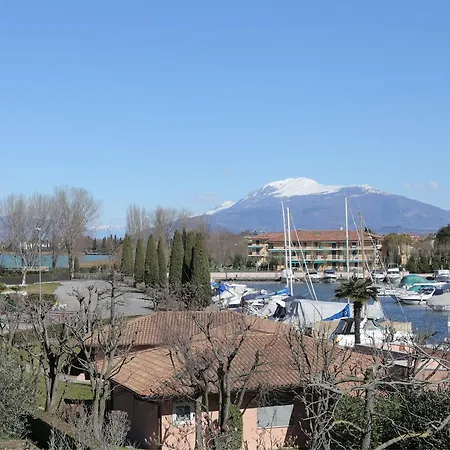 Bellasirmione - Acquachiara